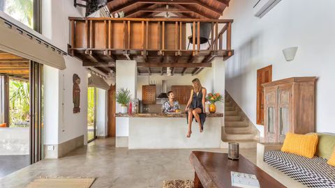 Most Romantic Airbnbs In India: Book Your Lovers' Escape Right Here